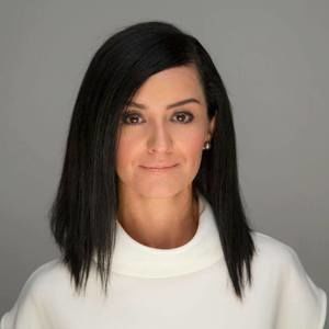 Meet your Posher, Ana